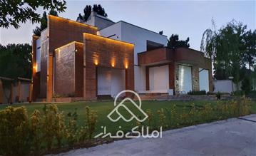 10800 متر باغ ویلا سوپر لاکچری در زیبادشت